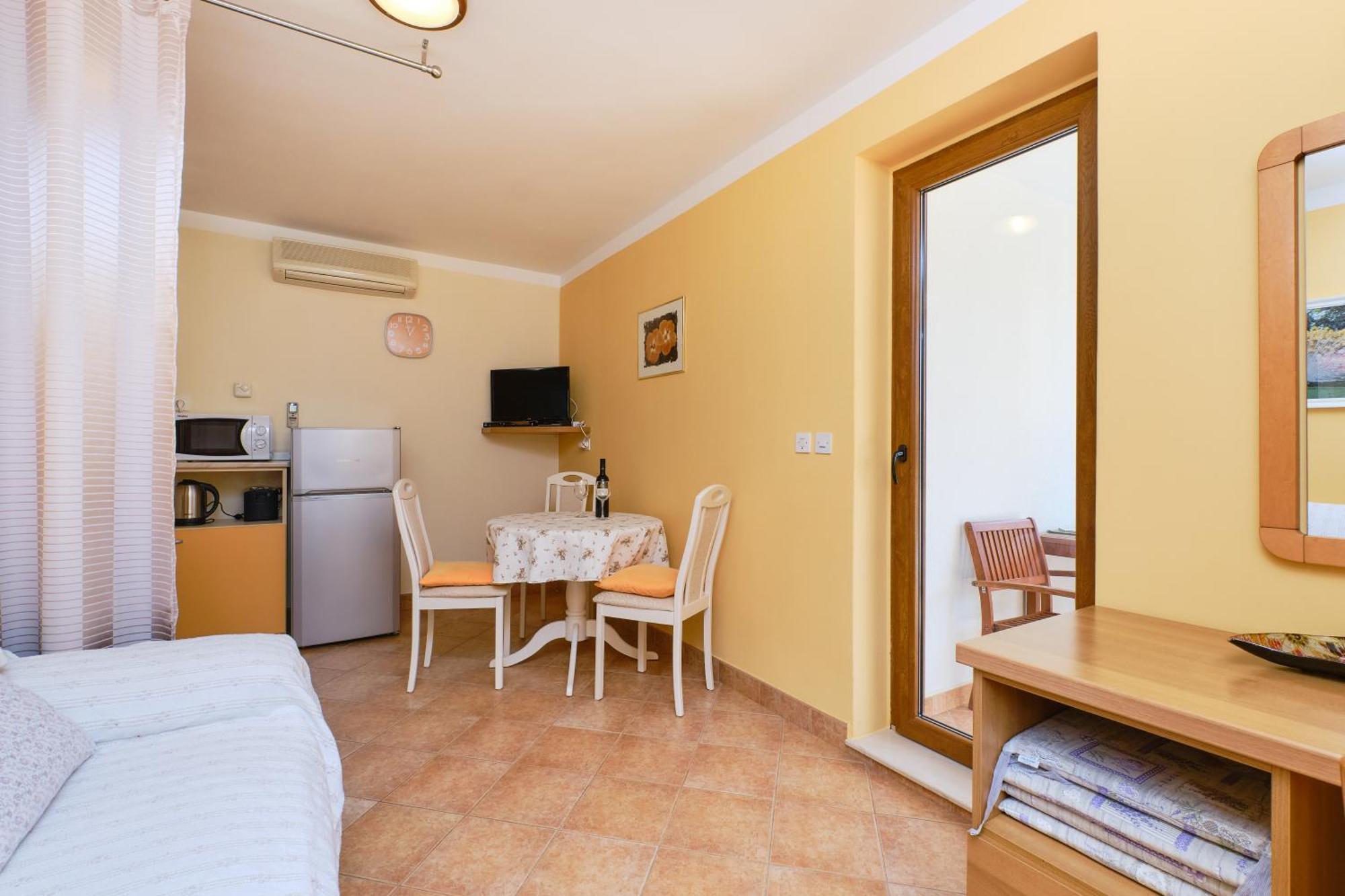 Apartments Anci Mali Lošinj Екстериор снимка