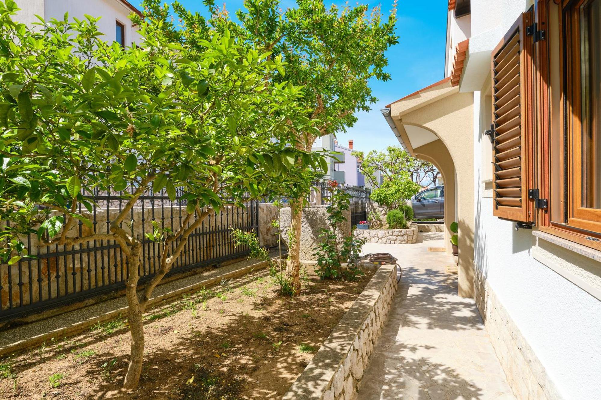 Apartments Anci Mali Lošinj Екстериор снимка